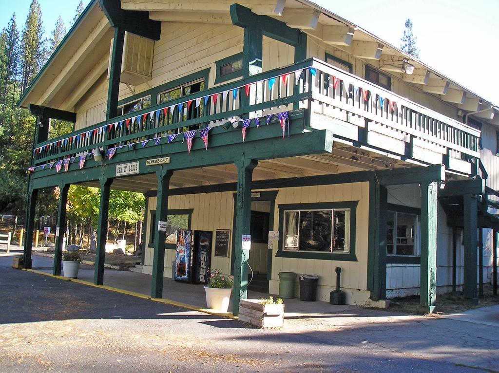 Yosemite Lakes Hillside Yurt 7 Hotel Harden Flat Esterno foto